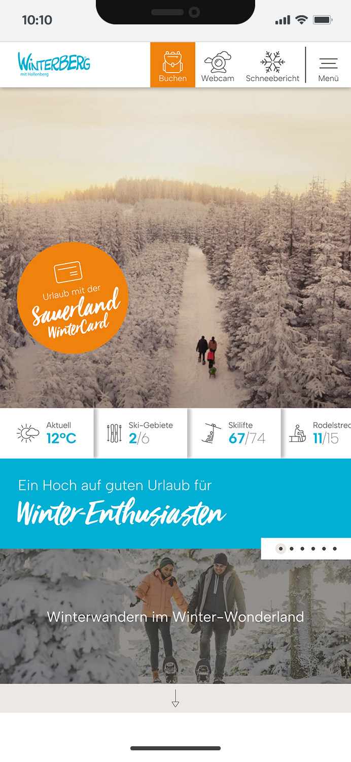 Darstellung der mobilen Website von Winterberg Tourismus, zeigt wichtige Informationen und Benutzerinteraktionen, hier: interaktiver Startscreen mit Schneebericht, Erlebnis-Slider, Conversion-Teaser uvm.